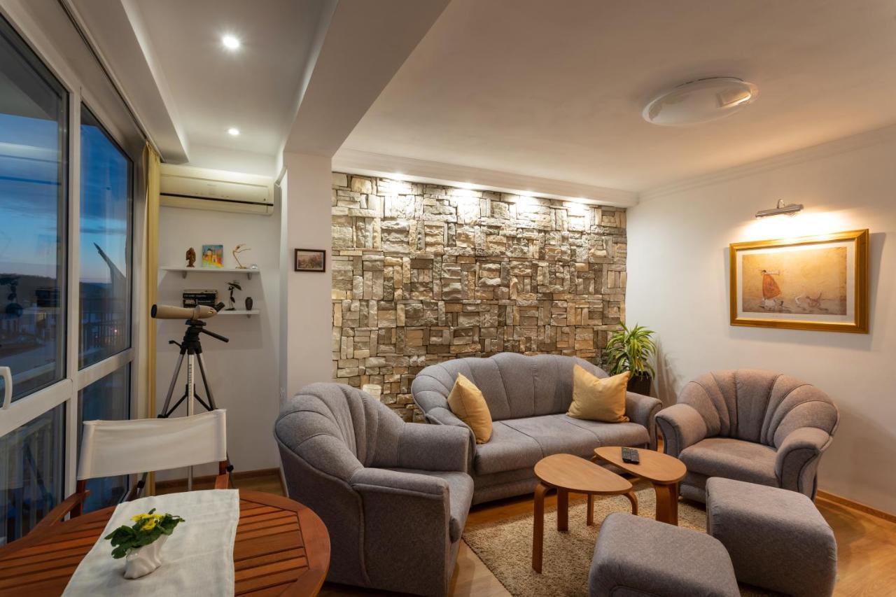 Tsarevets Panoramic Apartments Велико-Тырново Экстерьер фото